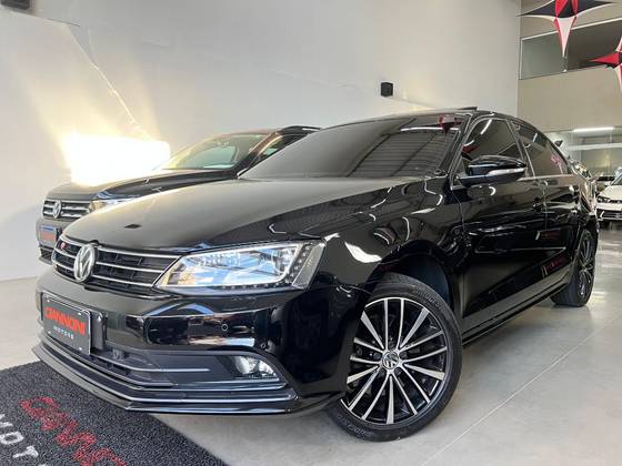VOLKSWAGEN JETTA 2.0 TSI HIGHLINE 211CV GASOLINA 4P TIPTRONIC